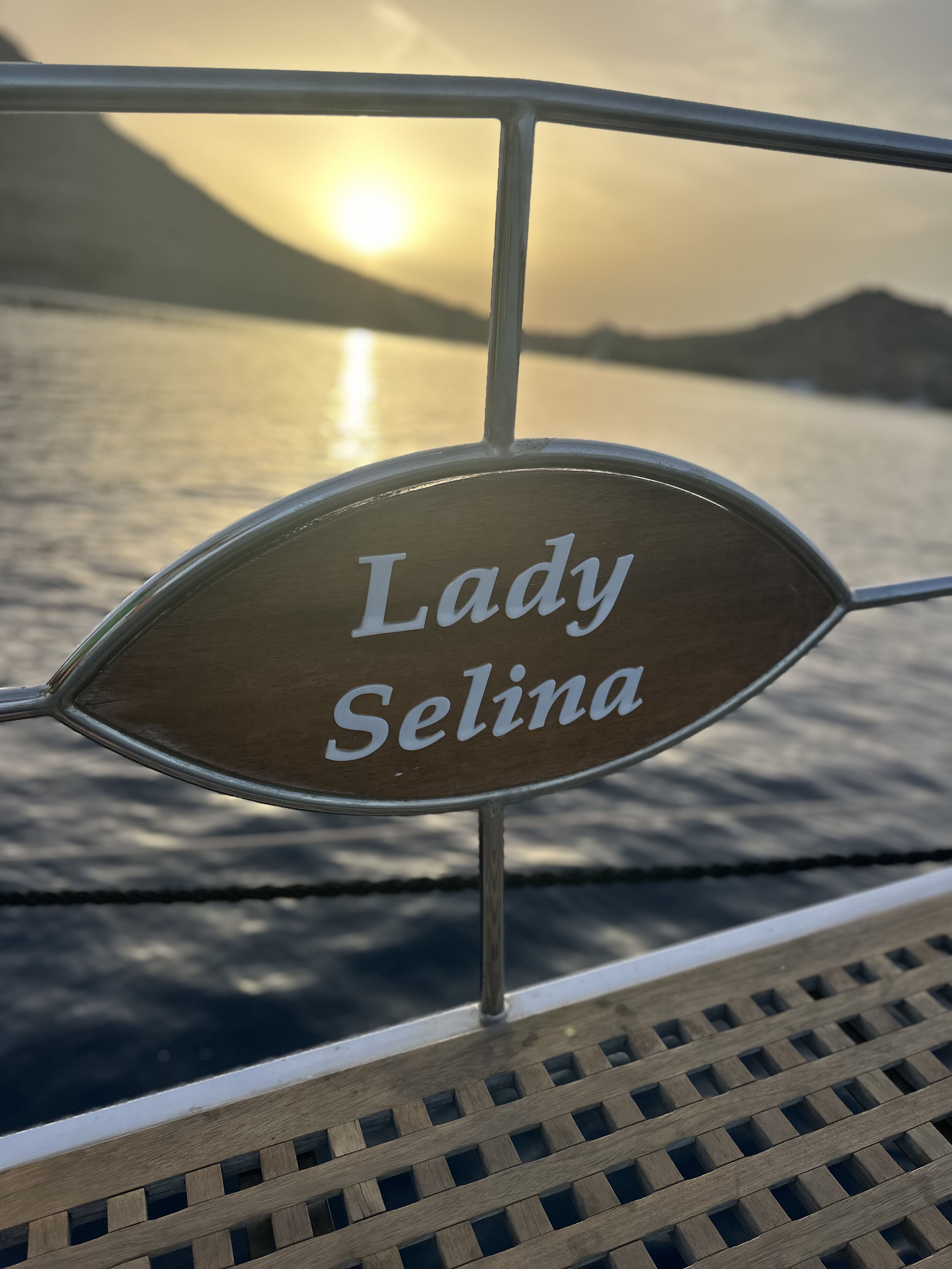 Bodrumun Gizli Kalmış Adaları Lady Selina Teknesi ile Keşfetmek İçin En İyi Rota